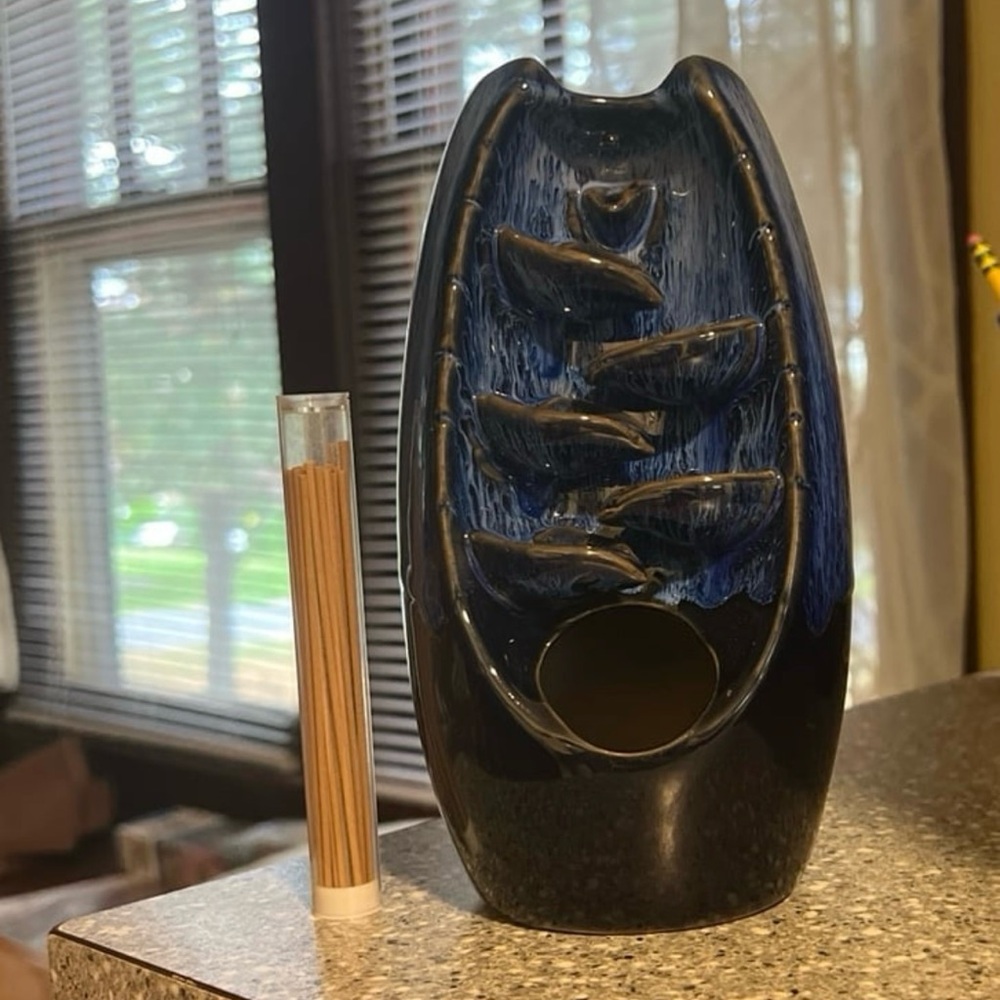 backflow Black and Blue Incense Holder